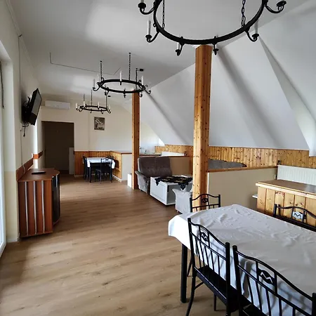 Havasi Ueduelohaz Apartment *